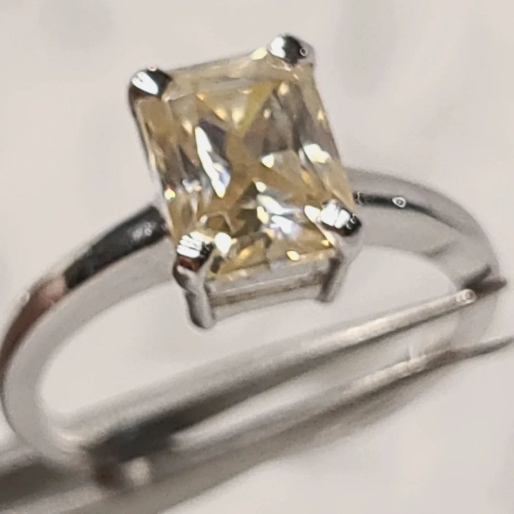 Moissanite Radiant cut Solitare Ring